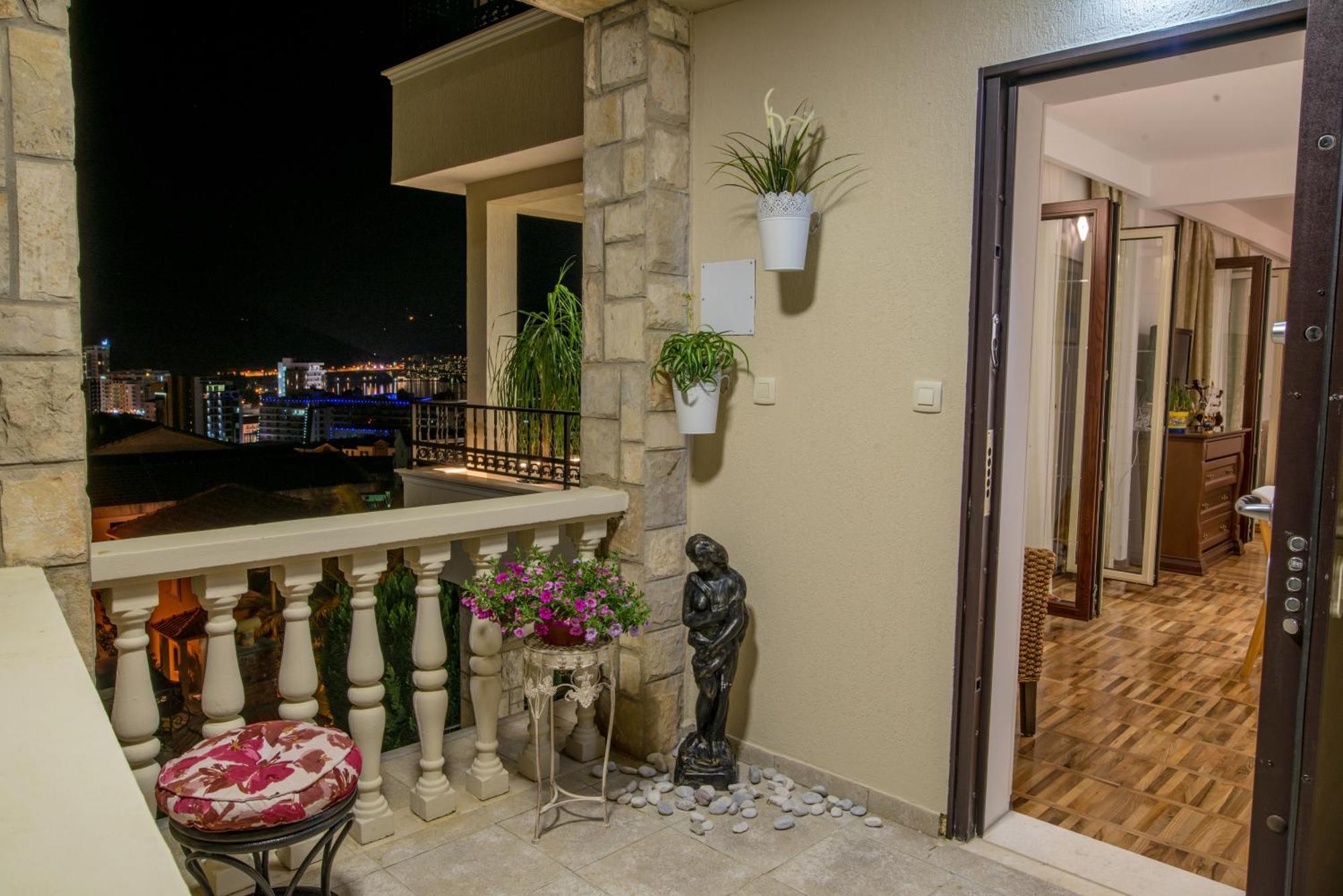 Villa Danigo بودفا الغرفة الصورة
