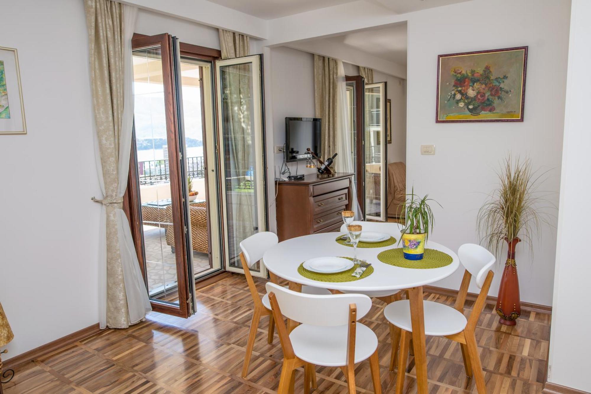 Villa Danigo بودفا الغرفة الصورة